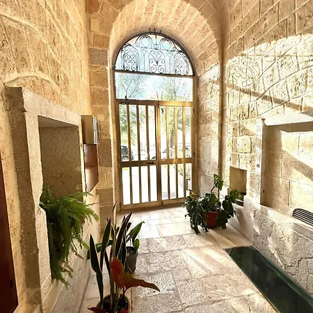 Beb All'ombra Del Castello